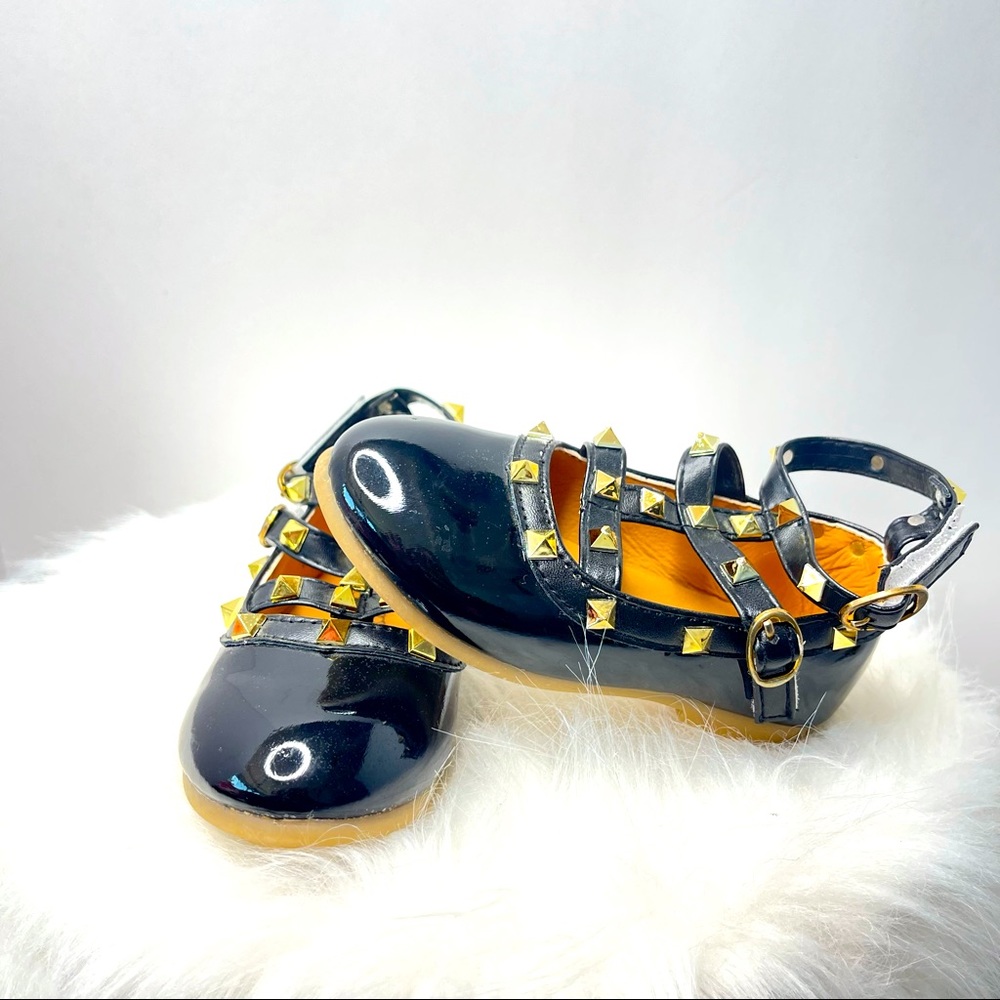 AMN BABY Studded Patent Flats